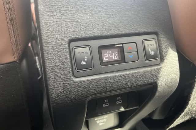 Mitsubishi Outlander (2026) thumbnail 4