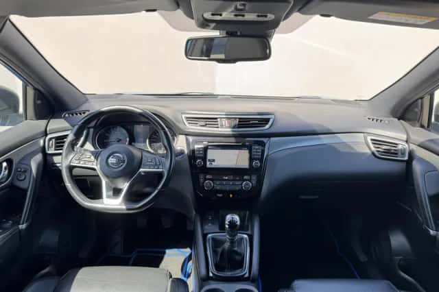 Nissan Qashqai (2018) thumbnail 2
