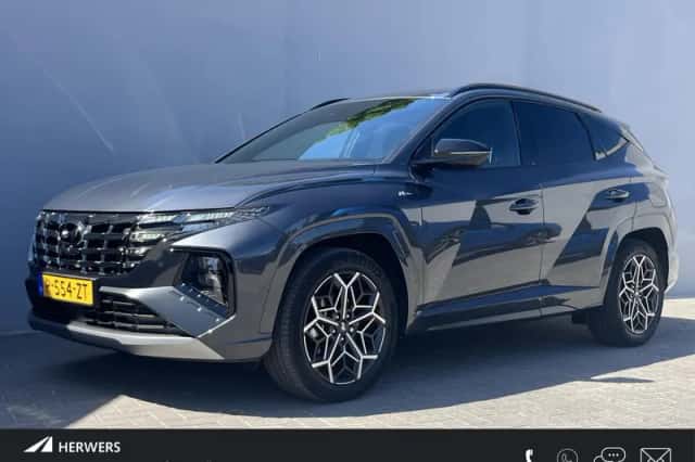 Hyundai Tucson (2023) thumbnail 1