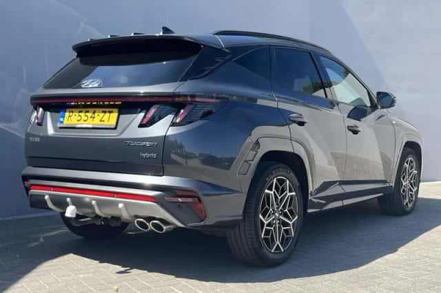 Hyundai Tucson (2023) thumbnail 3