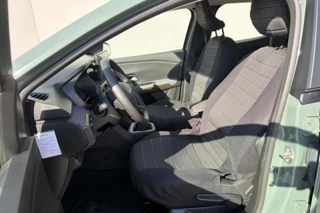 Dacia Sandero Stepway (2023) thumbnail 6