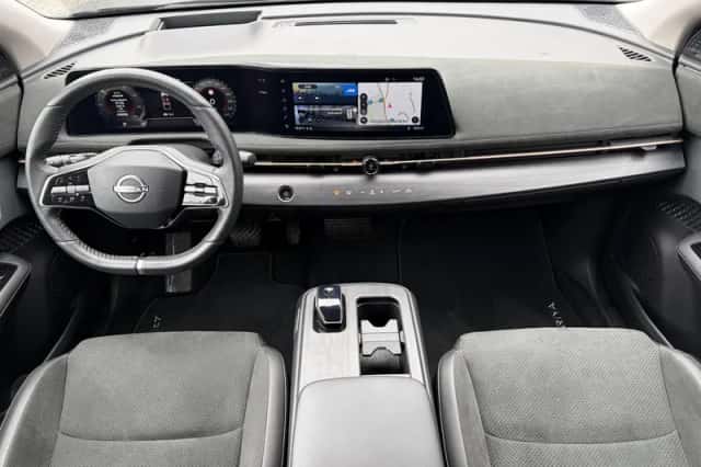 Nissan Ariya (2024) thumbnail 2
