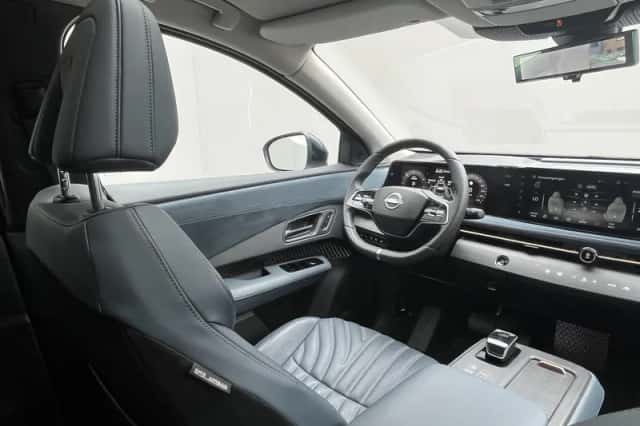 Nissan Ariya (2024) thumbnail 6