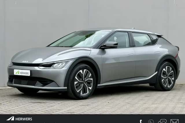 Kia EV6 (2025) thumbnail 1