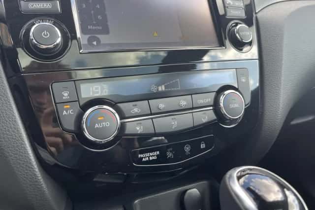 Nissan Qashqai (2018) thumbnail 4