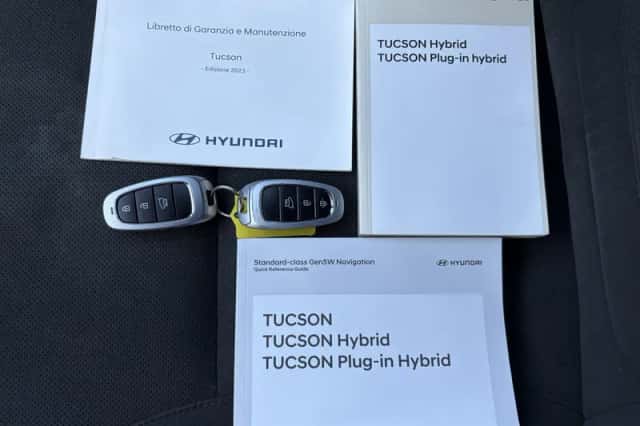 Hyundai Tucson (2023) thumbnail 5