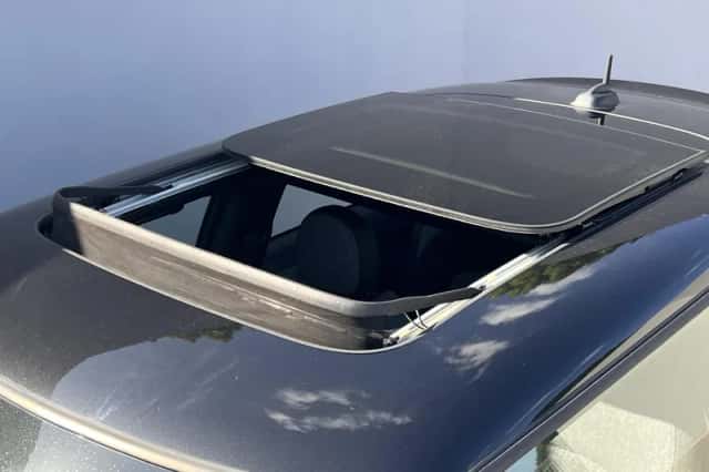 MINI Mini Electric (2022) thumbnail 4