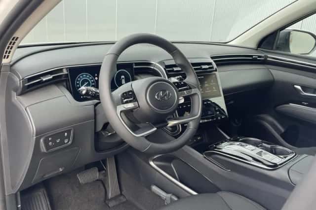 Hyundai Tucson (2024) thumbnail 4