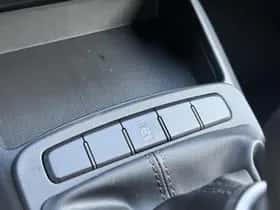 Hyundai i10 (2024) thumbnail 33