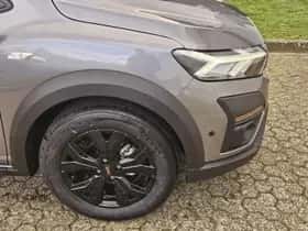 Dacia Sandero Stepway (2025) thumbnail 17