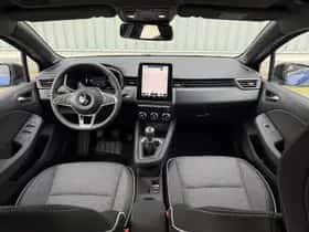 Mitsubishi Colt (2025) thumbnail 4