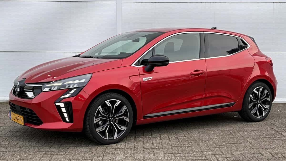 Mitsubishi Colt (2026) — foto 1