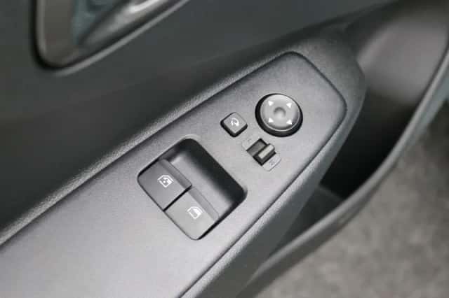 Hyundai i10 (2025) thumbnail 7