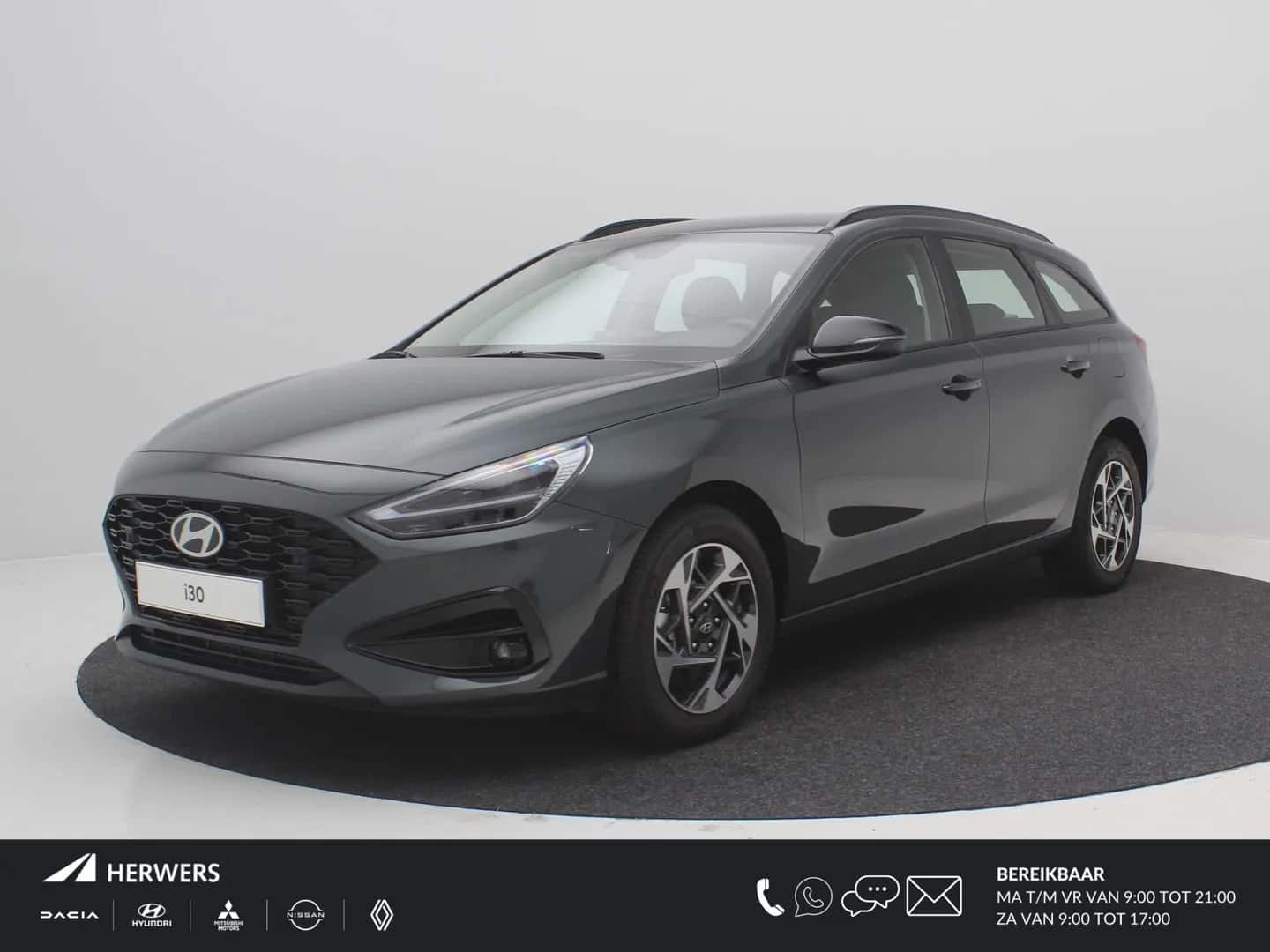 Hyundai i30 (2025) — foto 1