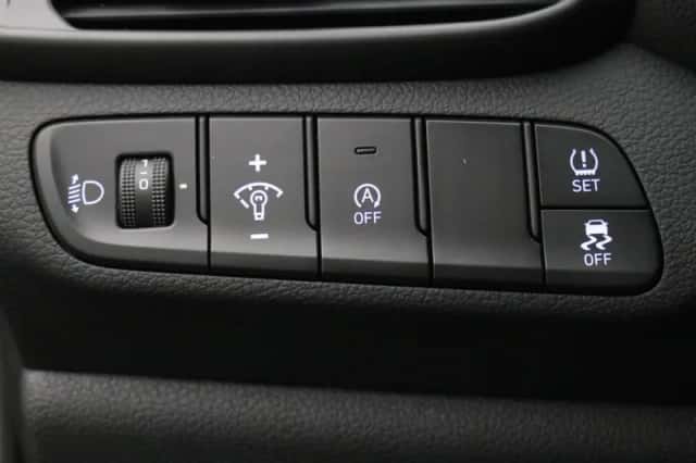 Hyundai i30 (2025) thumbnail 40