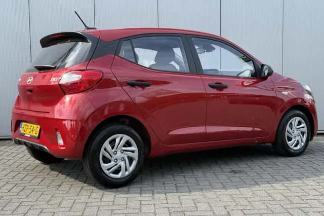 Hyundai i10 (2025) thumbnail 3