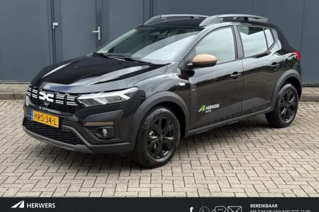 Dacia Sandero Stepway (2025) thumbnail 1