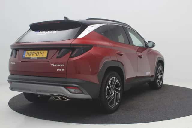 Hyundai Tucson (2025) thumbnail 3
