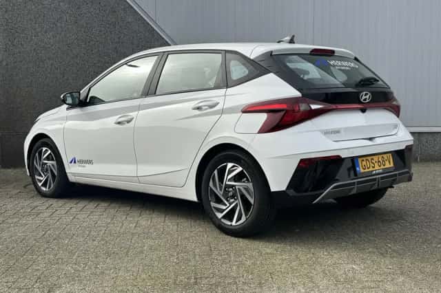 Hyundai i20 (2024) thumbnail 31