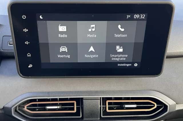 Dacia Sandero Stepway (2025) thumbnail 26