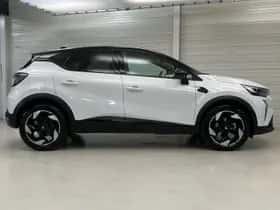 Renault Captur (2024) thumbnail 21