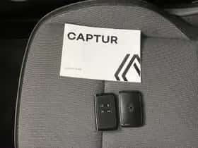 Renault Captur (2024) thumbnail 8