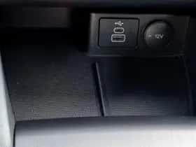 Ford Kuga (2024) thumbnail 39
