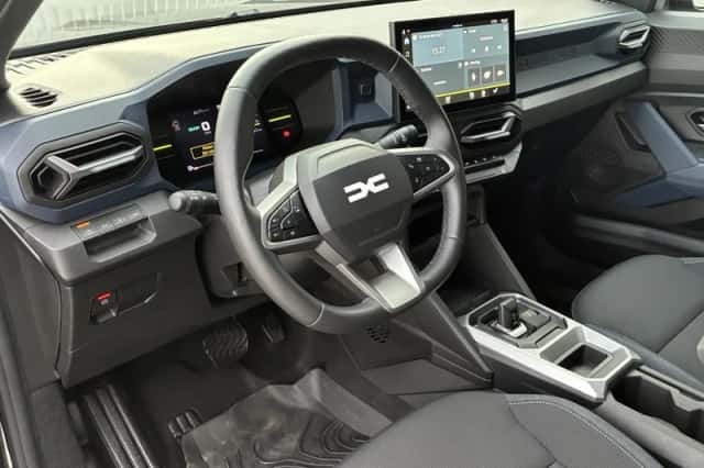 Dacia Duster (2025) thumbnail 14