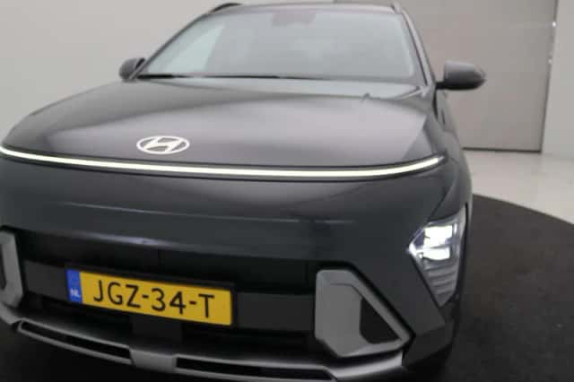 Hyundai Kona (2025) thumbnail 49