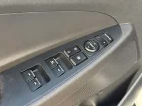 Hyundai Tucson (2015) thumbnail 17