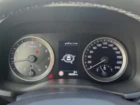 Hyundai Tucson (2015) thumbnail 22