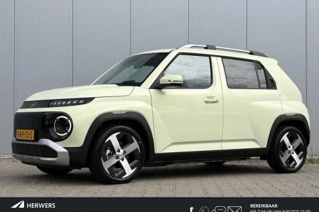 Hyundai Inster (2025) thumbnail 1
