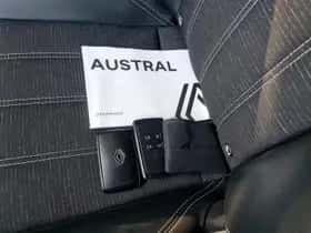 Renault Austral (2024) thumbnail 9