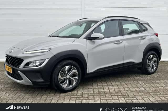 Hyundai Kona (2022) thumbnail 1