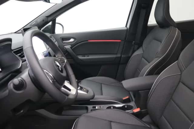 Mitsubishi Grandis (2025) thumbnail 4