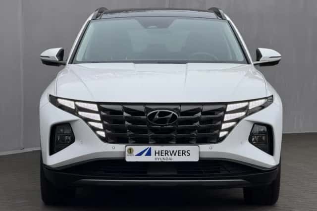 Hyundai Tucson (2022) thumbnail 10