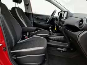 Hyundai i10 (2023) thumbnail 32