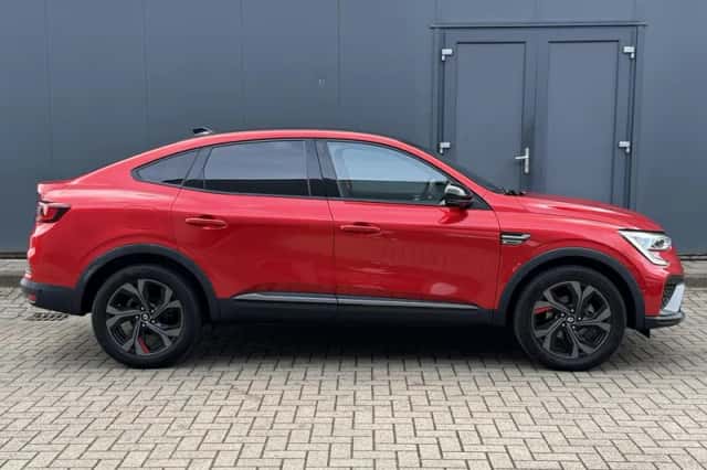 Renault Arkana (2022) thumbnail 17