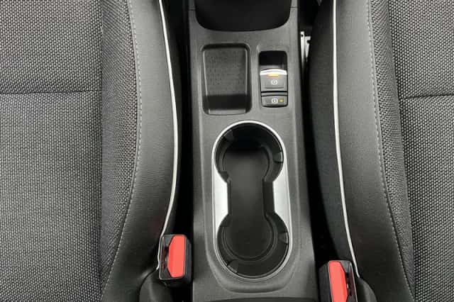Mitsubishi ASX (2024) thumbnail 30