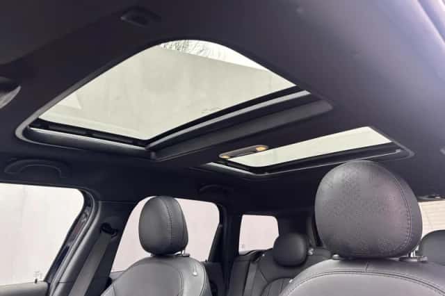 MINI Countryman (2023) thumbnail 5