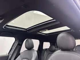 MINI Countryman (2023) thumbnail 8