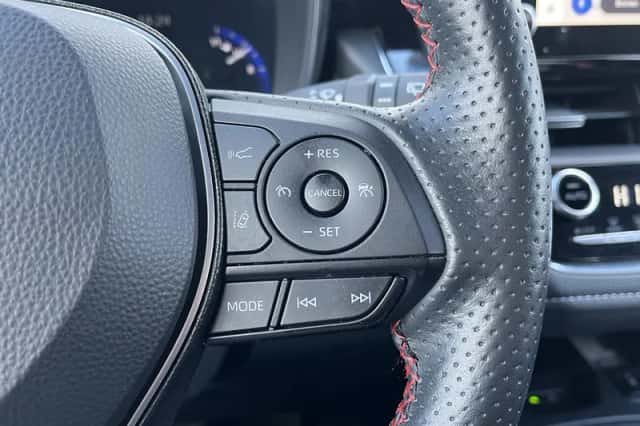 Toyota Corolla (2023) thumbnail 11