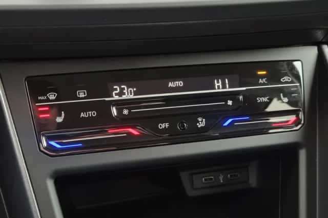 Volkswagen Polo (2022) thumbnail 35