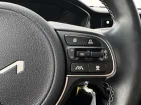 Kia Niro (2022) thumbnail 14