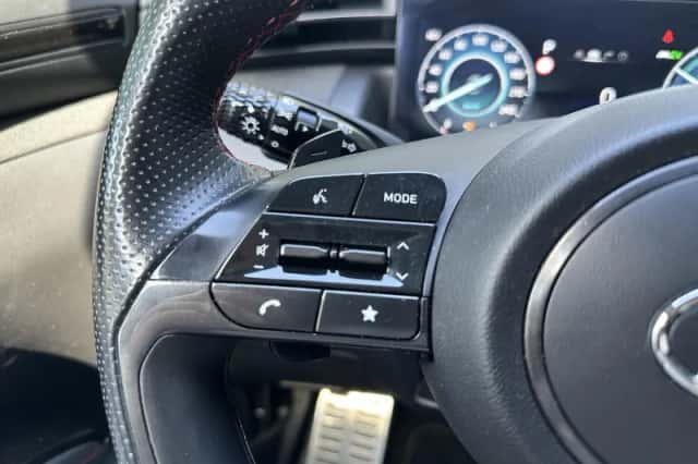 Hyundai Tucson (2021) thumbnail 10