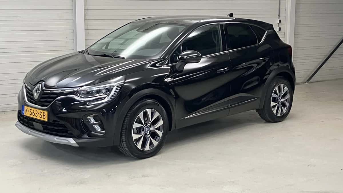 Renault Captur (2021) — foto 1