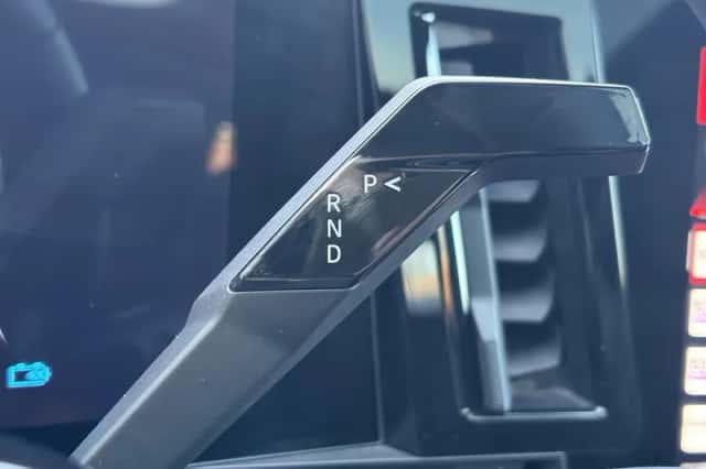 Renault Austral (2025) thumbnail 25