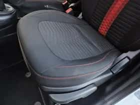 Hyundai i10 (2023) thumbnail 30