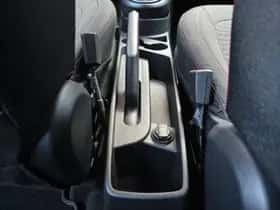 Hyundai i10 (2023) thumbnail 35
