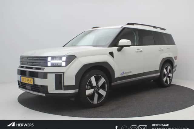 Hyundai Santa Fe (2026) thumbnail 1